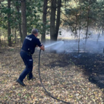 Policjant i strażak w jednym. Bohaterska akcja z Podlasia