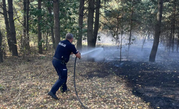 Policjant i strażak w jednym. Bohaterska akcja z Podlasia