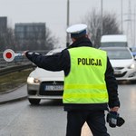 Policjant machnął lizakiem, pojechałem dalej. To wykroczenie czy przestępstwo?