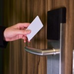 Policjant miał molestować 28-latkę. Co się stało w hotelu na Mokotowie?