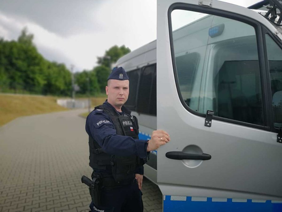 Policjant Oddziału Prewencji Policji w Krakowie w czasie wolnym od służby w trakcie odwiedzin u chorego syna w szpitalu ujął złodzieja /Policja Małopolska /Materiały prasowe