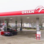 Policjant odebrał poród na stacji Orlen. Wraz z rodzicami dostanie premię