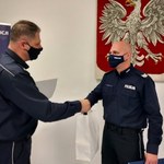 Policjant uratował życie niemowlęciu, które zadławiło się zabawką