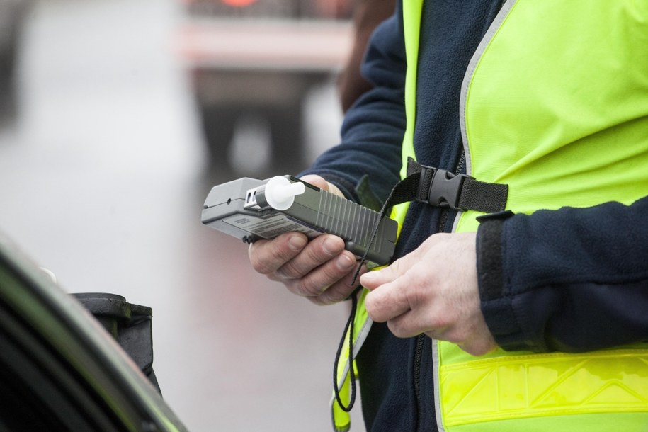 Polacy chcą surowych kar dla pijanych kierowców