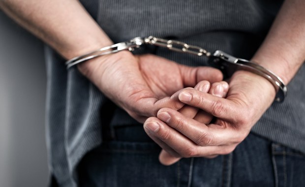 Policjant zamieszany w przemyt narkotyków. Został zatrzymany