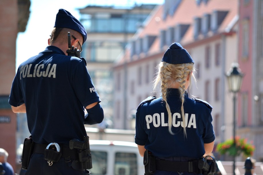 Policjantka miała zaatakować 11-latka w szkole podstawowej (zdjęcie poglądowe) /Shutterstock