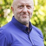 "Policjantki i policjanci" dały mu sławę. Uchyla rąbka prywatności