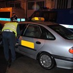 Policyjna akcja przeciwko nielegalnym taksówkarzom