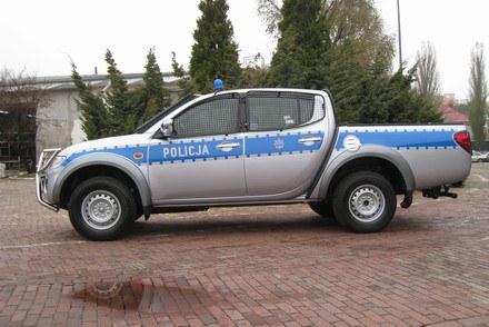 Policyjne mitsubishi L200 /Informacja prasowa
