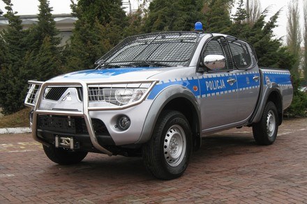 Policyjne mitsubishi L200 /Informacja prasowa
