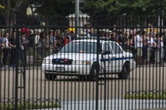 Policyjny pościg i strzały koło Kapitolu 