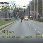 Policyjny pościg. Motocyklista pod wpływem narkotyków jechał przez miasto 175 km/h
