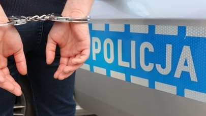 Policyjny pościg w okolicach Starachowic. Uciekający kierowca spowodował 4 kolizje