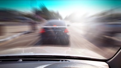 Policyjny pościg w powiecie nowotarskim. Nietrzeźwy kierowca uciekał kradzionym autem