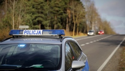 Policyjny pościg - złodziej uciekał w sumie trzema skradzionymi autami