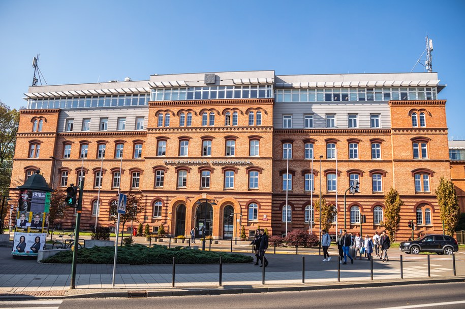 Politechnika Krakowska /Shutterstock