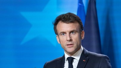 POLITICO: Francja pozywa Komisję Europejską. Za preferowanie angielskiego