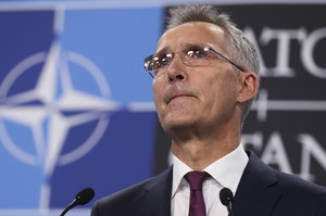 Politico: NATO ma przed sobą bardzo trudne zadania