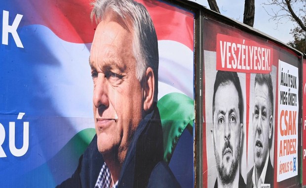 Politycy PiS już w Budapeszcie. Co dalej z Orbanem i Ziobrą?