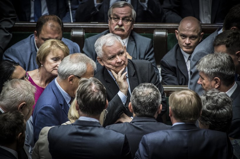 Politycy PiS w Sejmie; zdj. ilustracyjne /Jacek Domiński /Reporter
