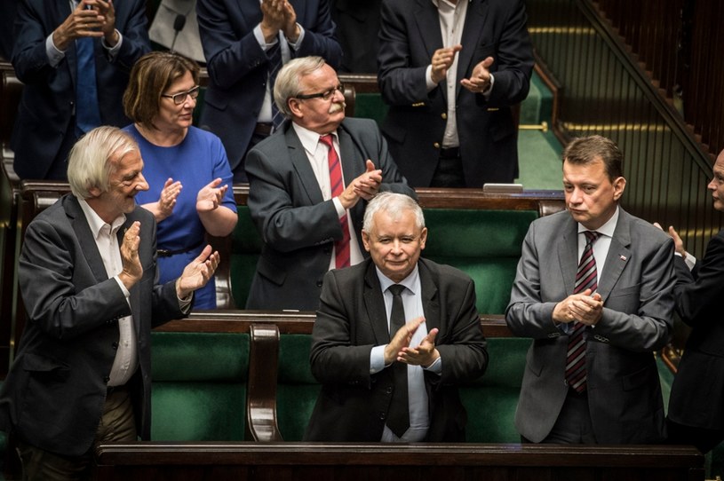 Politycy PiS w Sejmie /Jacek Dominski/REPORTER /East News