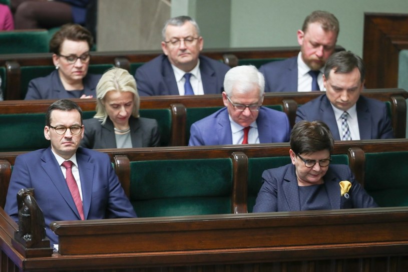Politycy PiS w Sejmie /fot. Andrzej Iwanczuk/REPORTER /Reporter