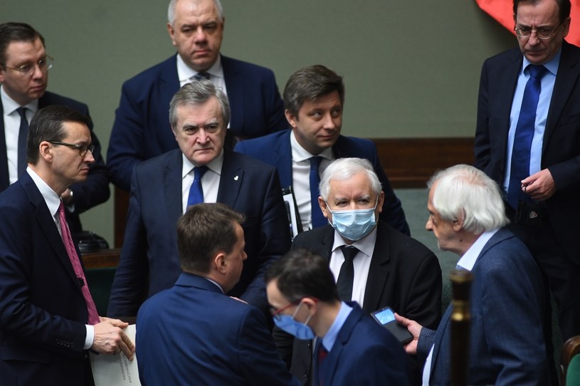 Politycy PiS w Sejmie /fot. Adam Chelstowski /Agencja FORUM
