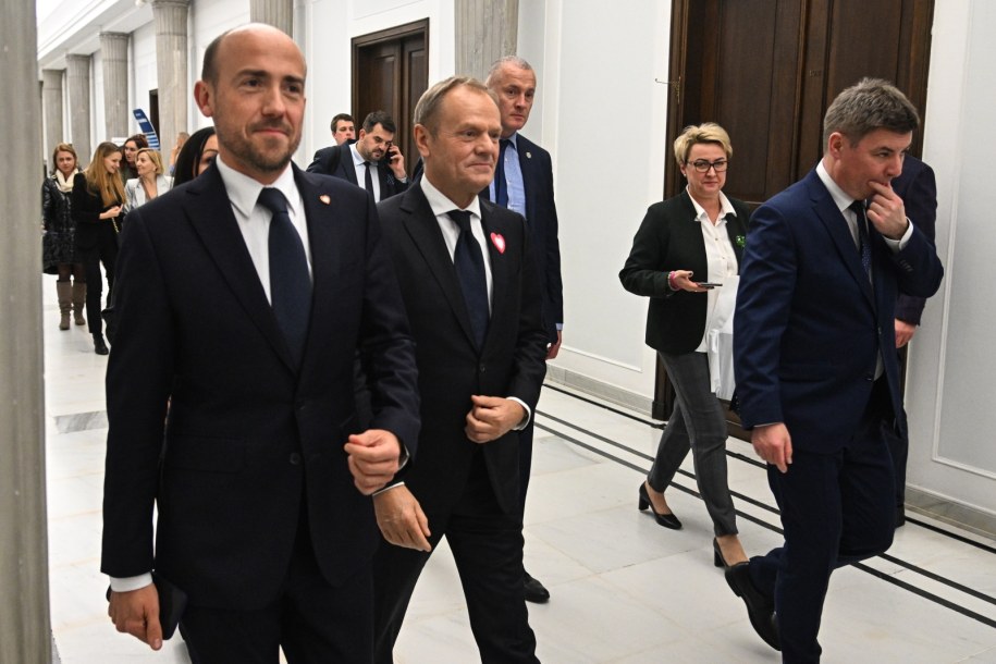 Politycy PO w Sejmie /Radek Pietruszka /PAP