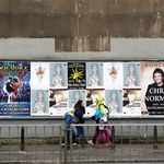 Politycy walczą z plakatami w miastach