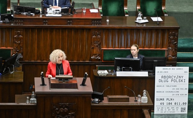 "Politycy zabrali kobietom wolność". W Sejmie debata o aborcji