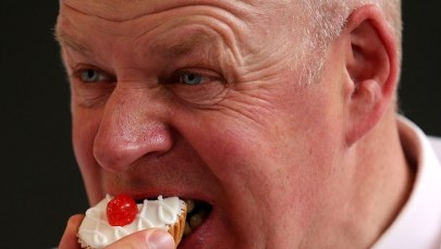 Polityczna poprawność idzie nam w biodra 