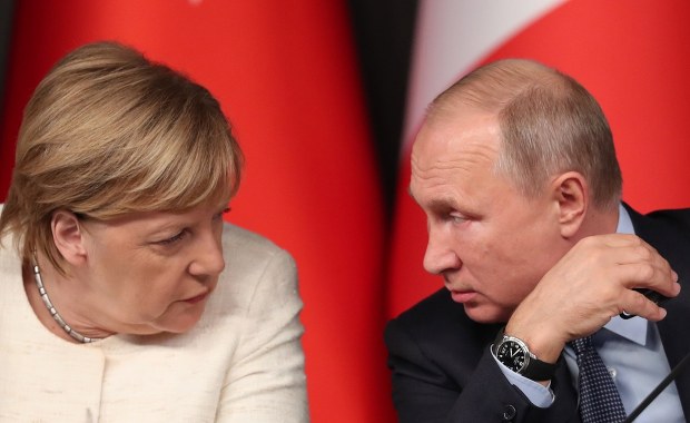 Polityczne fiasko Niemiec. Berlin jest "fatalnie uzależniony" od Moskwy