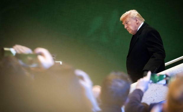 Polityka Trumpa szkodzi NATO. "To kwestia ego"