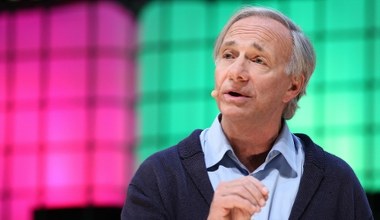 Półka ekonomiczna#23: Intelektualny impostor, hochsztapler czy tylko szalbierz? Kim jest Ray Dalio?