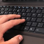 Półka Ekonomiczna#34: Liberałowie zagrożeniem dla przyszłości polskiej pracy