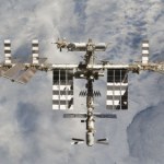 Polka z ESA: kolejne mikroglony polecą na ISS z czeskim astronautą
