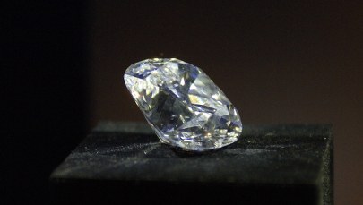 Połknęła diament o wartości 245 tys. euro