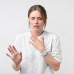 Półmaraton dla strun głosowych. Jak powinna wyglądać regeneracja po infekcji?