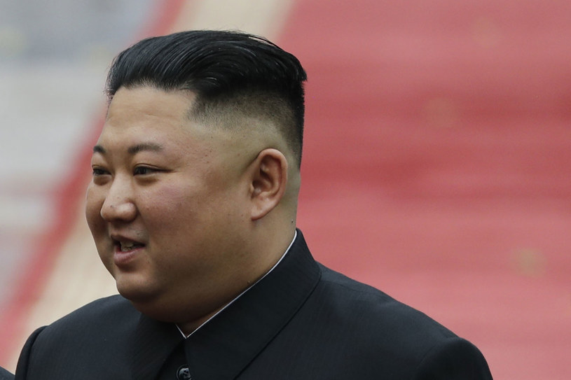 Północnokoreański przywódca Kim Dzong Un /KHAM /AFP