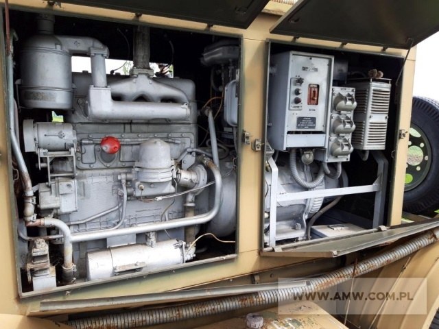 Polowa stacja zasilania na zdjęciu udostępnionym przez Agencję Mienia Wojskowego /AMW /