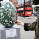 Polowanie na gigantyczne pisanki. Szczytny cel zabawy