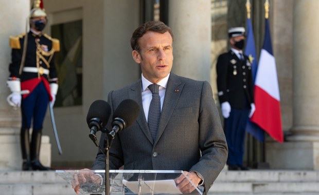 Polowanie na kontrakty. Macron chce zbroić Europę kosztem Trumpa