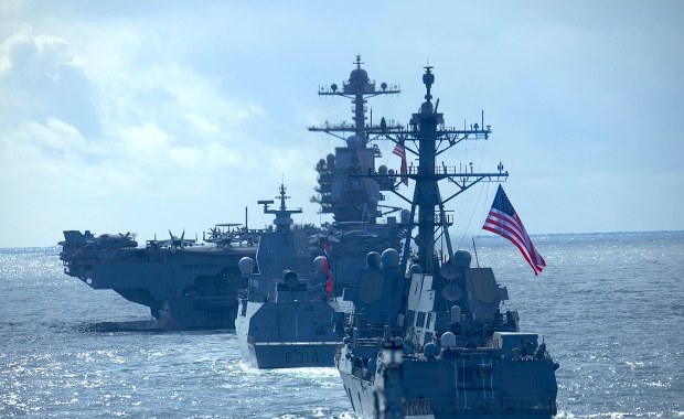 Polowanie na rosyjską łódź podwodną. Gigantyczna operacja na północy