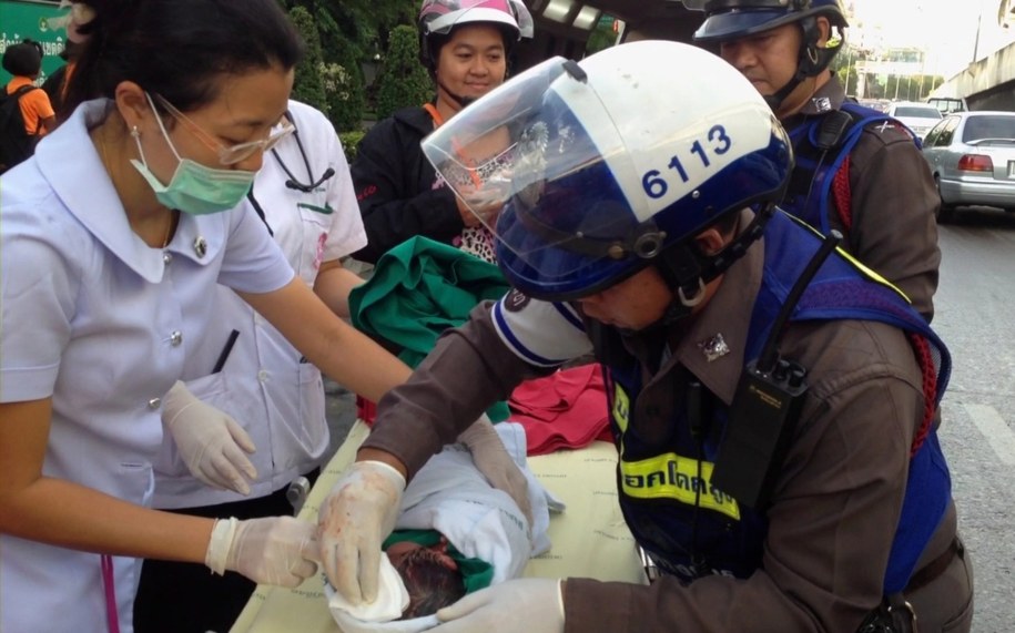 Położne szkolą policjantów w Bangkoku /Bangkok Police Department  /PAP/EPA