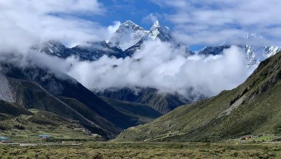Polscy himalaiści dotarli pod Lhotse. Pierwszy cel - 6000 metrów