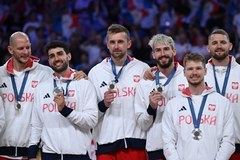 Polscy siatkarze odebrali srebrne medale olimpijskie