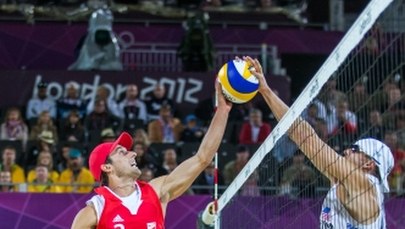 Polscy siatkarze plażowi pokonali faworytów turnieju olimpijskiego