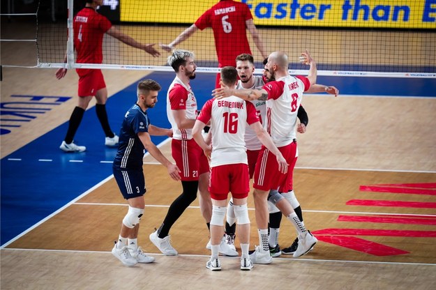 Polscy siatkarze podczas meczu z Japonią /FIVB.com /