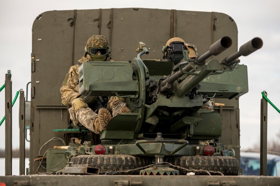 Polscy wojskowi pojadą na Ukrainę na szkolenia z neutralizacji dronów /Shutterstock