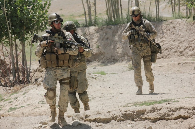 Polscy żołnierze na patrolu w Afganistanie. Fot. z archiwum blogu zAfganistanu.pl /INTERIA.PL